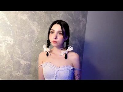 Lola-Aura