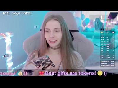 -VikkiL0vesCheese-