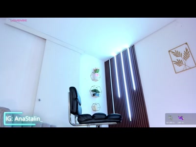 AnaStalin1