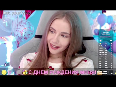 -VikkiL0vesCheese-