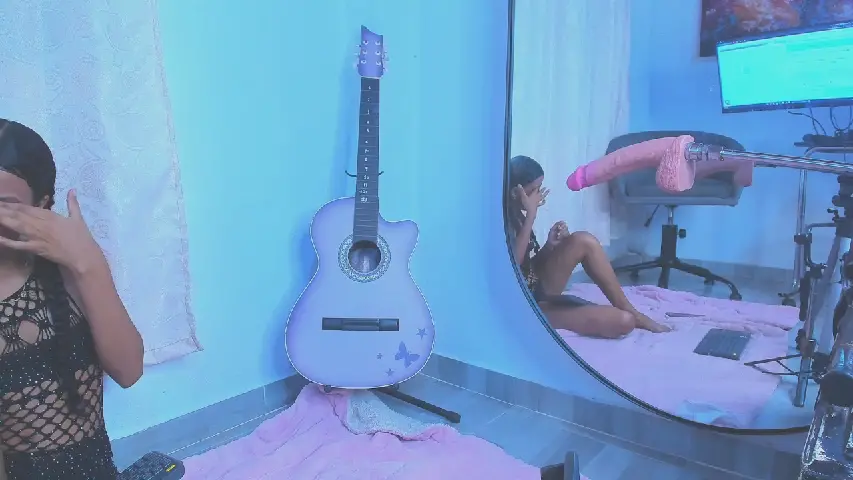 Preview of Dili_petite