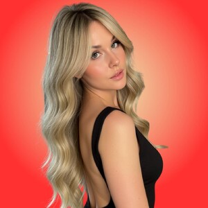 ARIAllure avatar