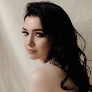 AllieStark avatar