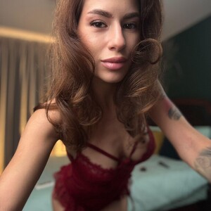 AlyonaQueenX avatar