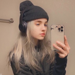 AngieFae avatar