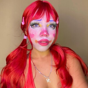 Angie_fox10 avatar