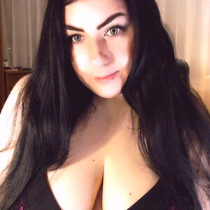 BUSTY_EMMA avatar