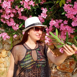 BustyNika avatar