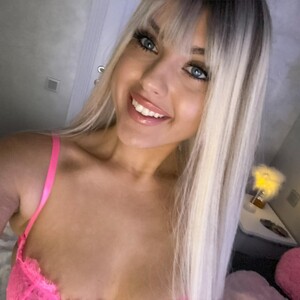 ChristieRosse avatar