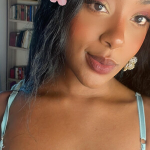 Cleo_in_lust avatar