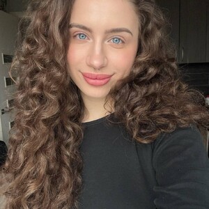 CurlyDream avatar