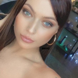DaniSlice avatar