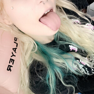 DuckChan0 avatar