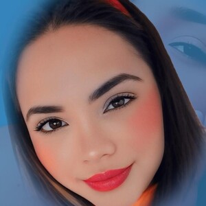 Emaboobss avatar