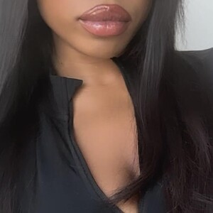 EmiliaBrooks avatar