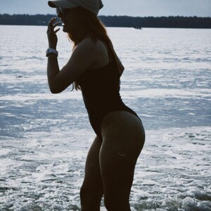 HayleyNights avatar