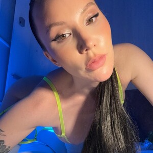 Hot_and_Sweet avatar