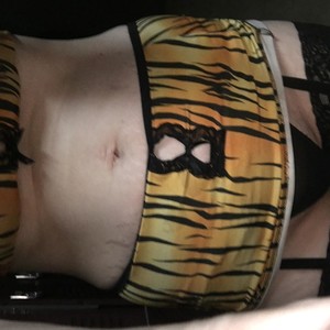 Hotmodel1984 avatar