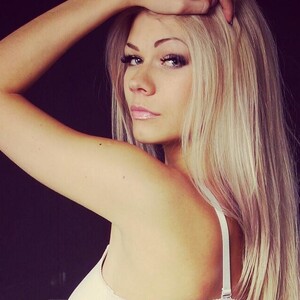 Hottt_Alice avatar
