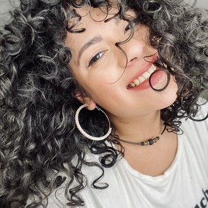 Isabela_1 avatar