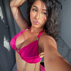 IvyMonique avatar