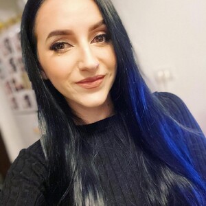 Julia_Jae avatar