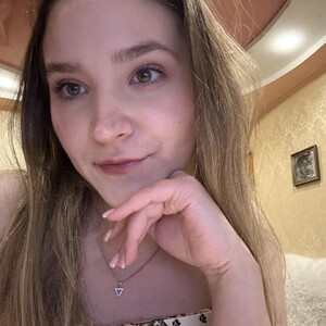 KariRoxy avatar