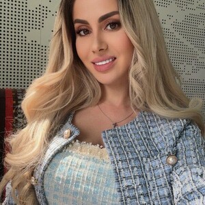 KylieBenton avatar