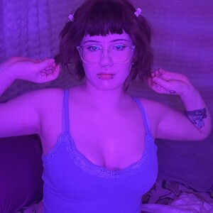 LolaNextdoor1 avatar