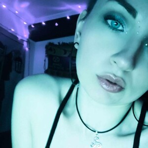 Lorelei555 avatar