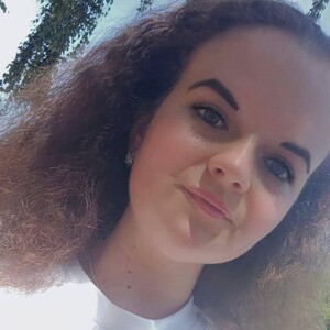 Luisa_Rosee avatar