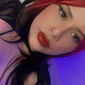 Nicoleozzy avatar