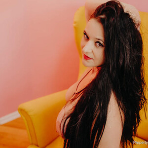 SensualCrissa avatar