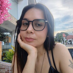 Shizuku_Emily avatar