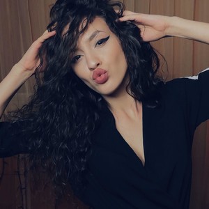 Vivienne_clm avatar