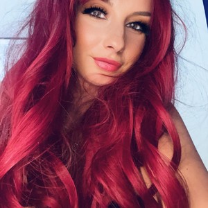YSweetKaryna avatar