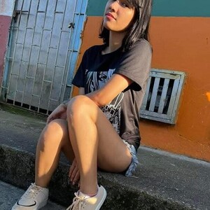 Yunablack avatar