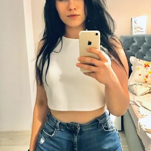 ayshaadored avatar
