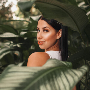 luvely_unique avatar