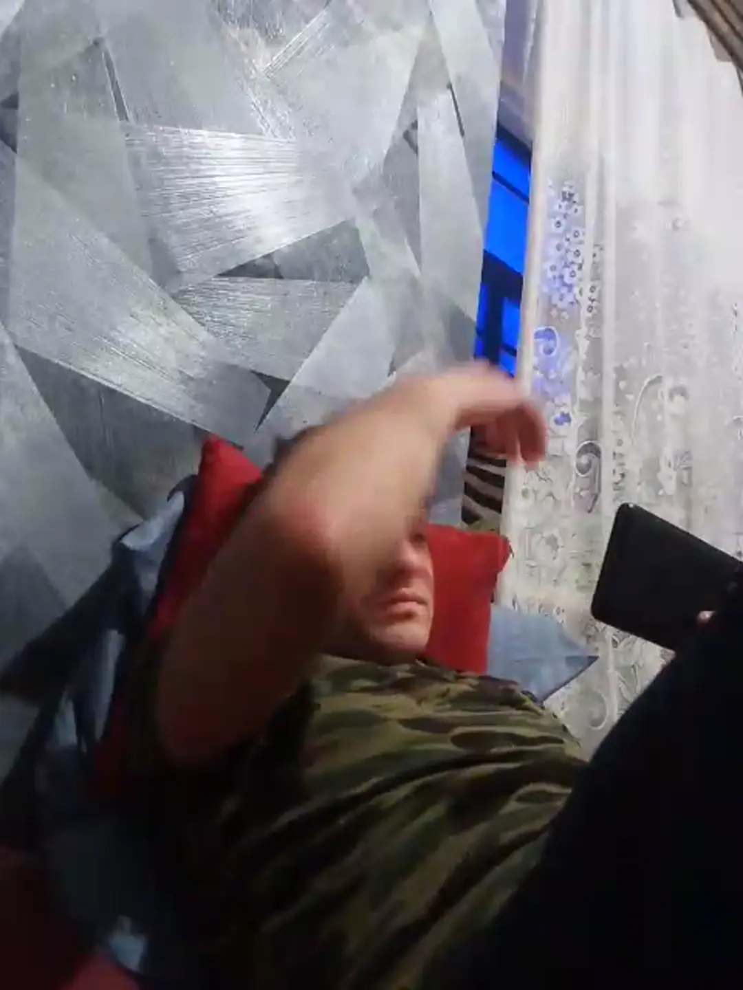 -RUS-